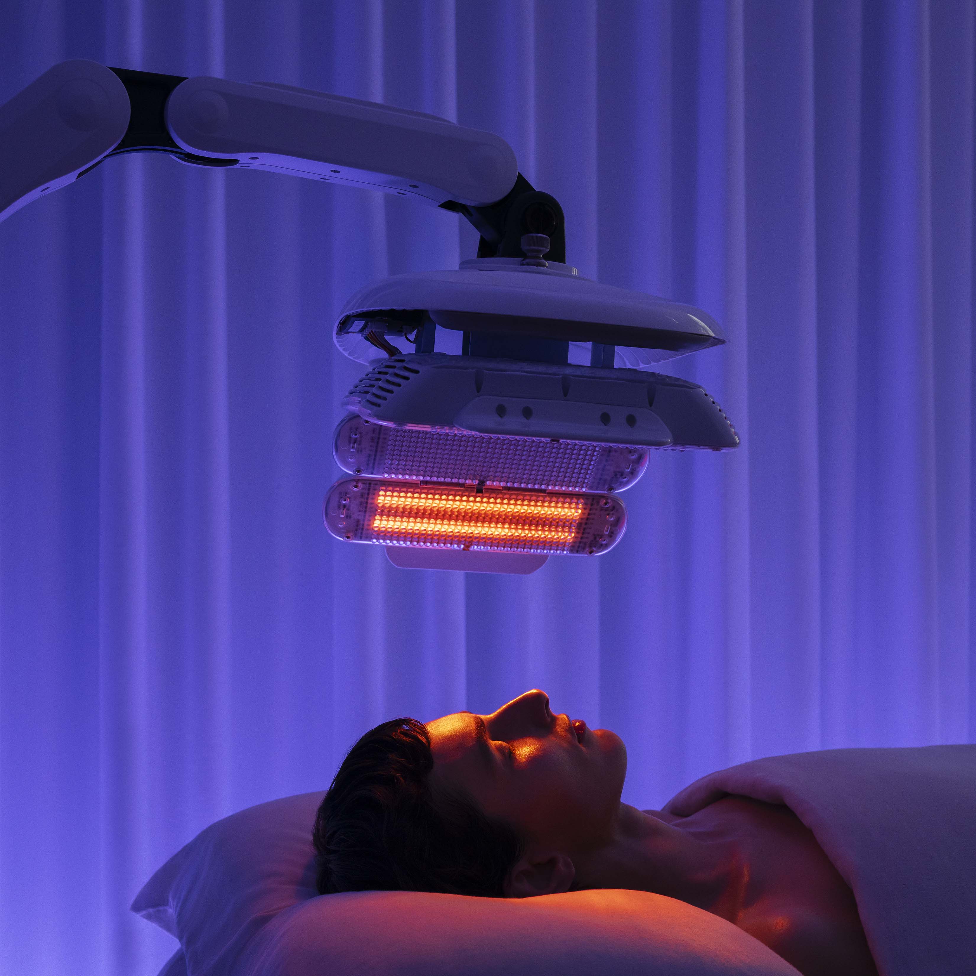 The Multi-Vitamin Brightening Facial