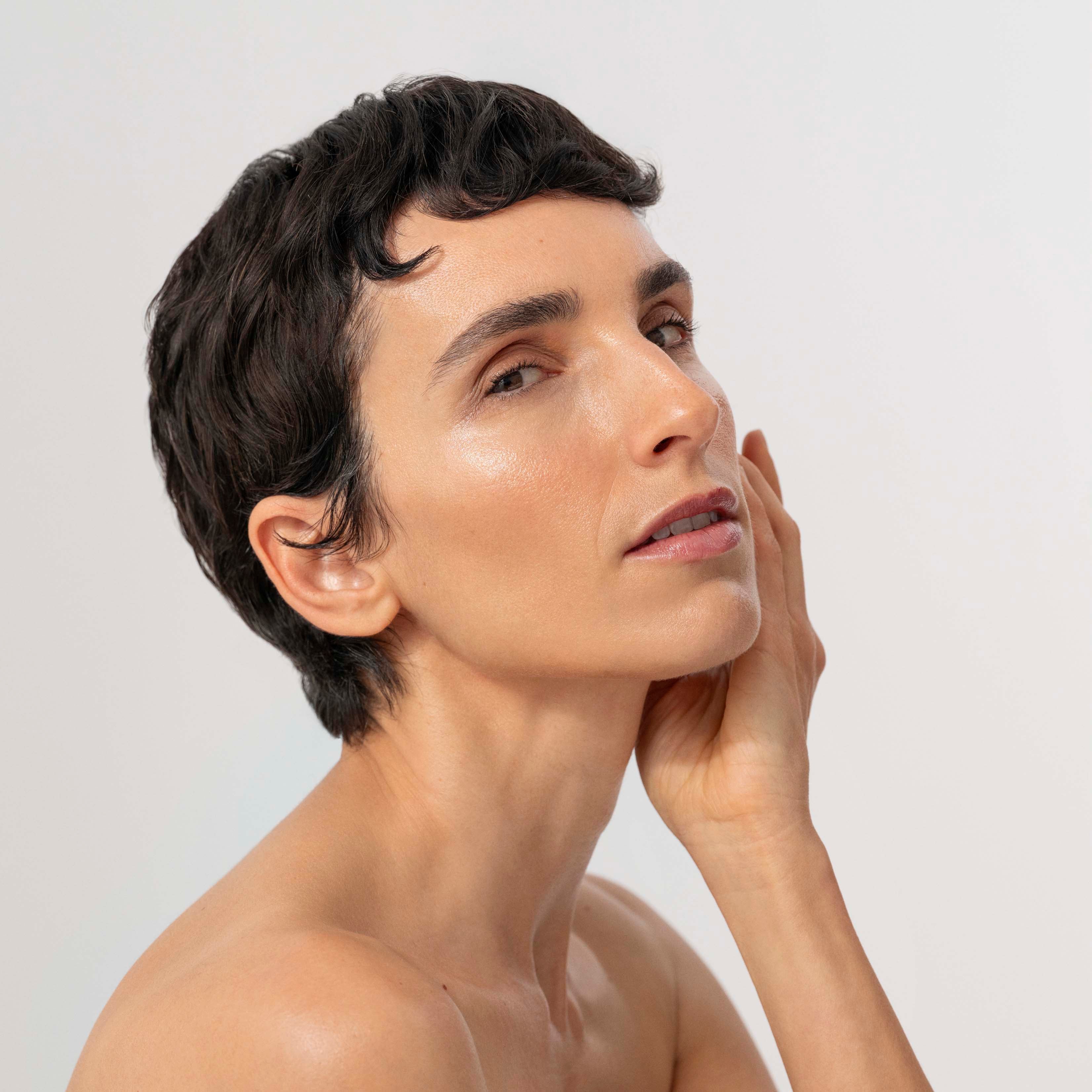 The Restorative Calming Facial 6 The Restorative Calming Facial