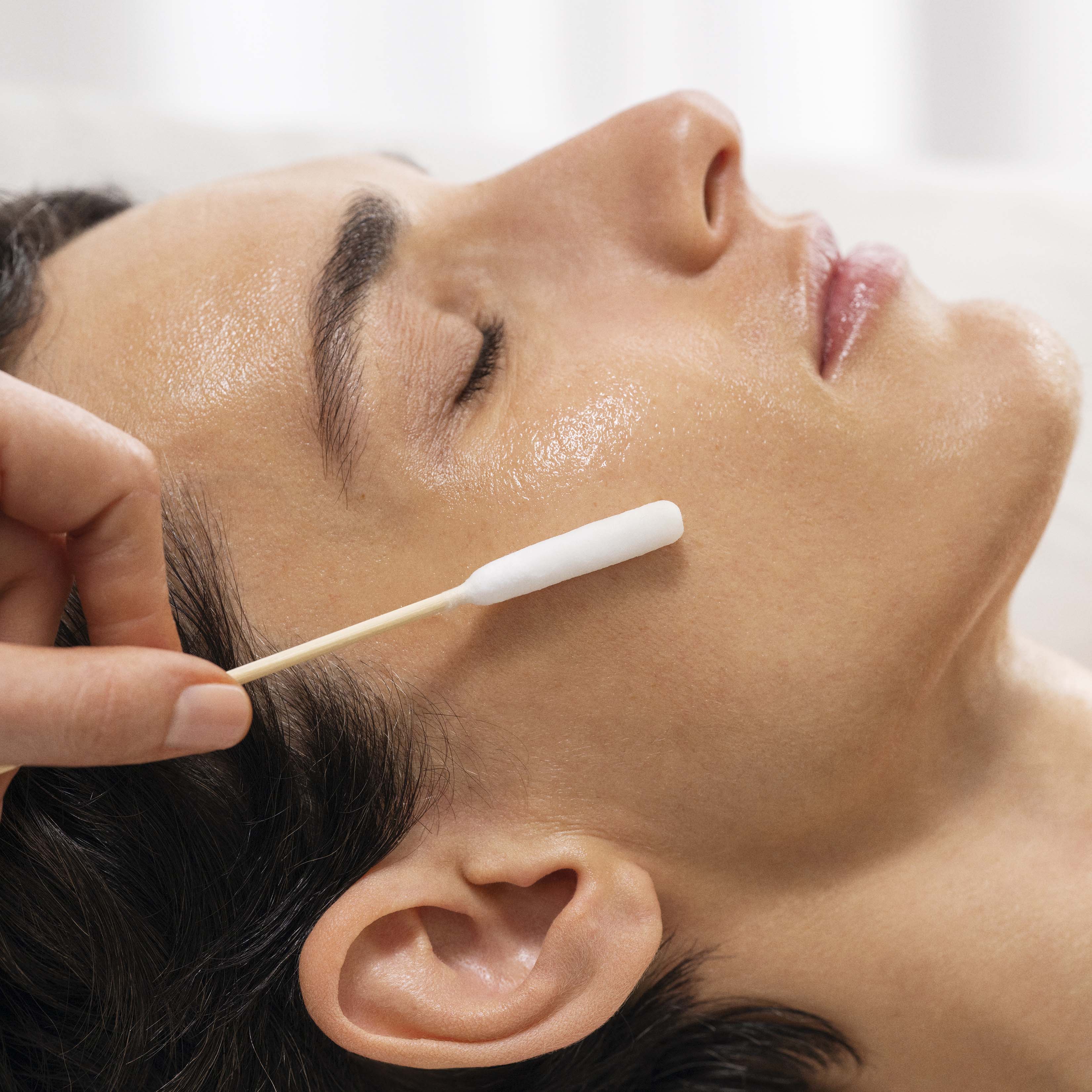 The Express EpiNova Facial